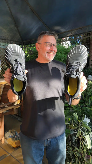 Customer Reverse Image 9